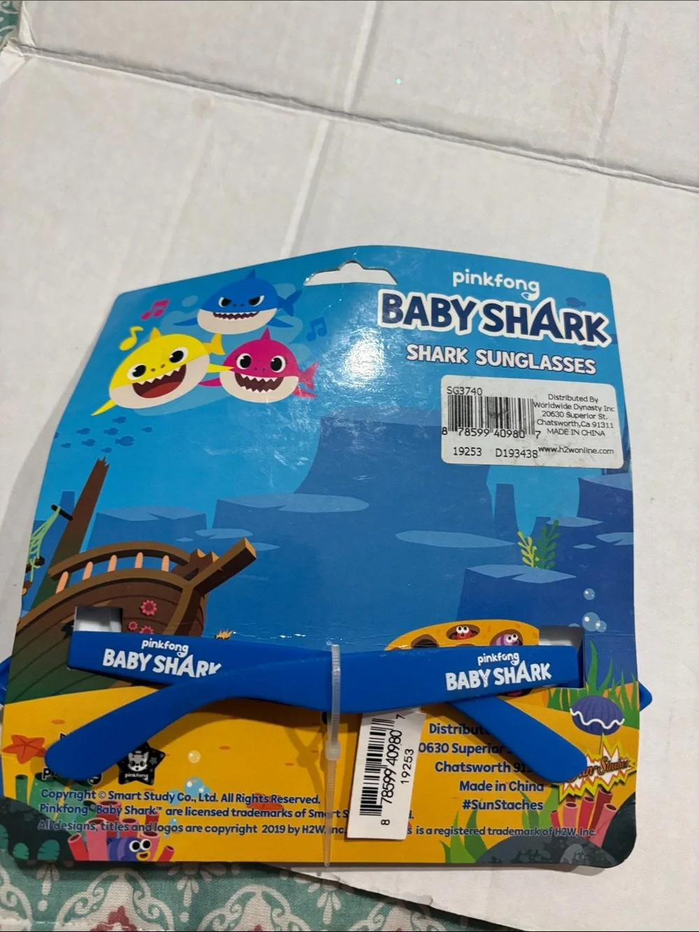 Pinkfong Baby Shark Blue Kids Sunglasses  UV 400